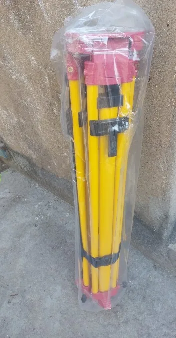 AUTO LEVEL STAND — ALUMINIUM